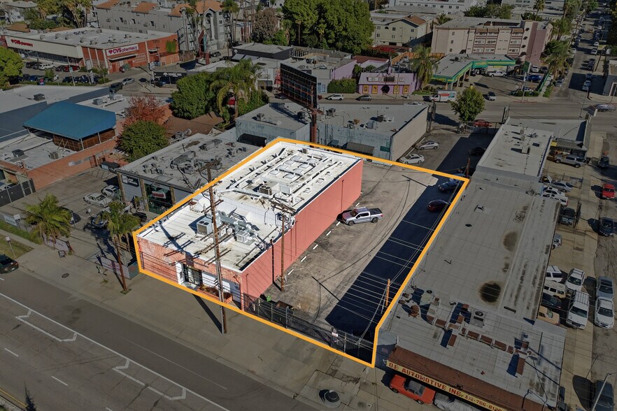 More Photos Of 4716 Vineland Ave, North Hollywood Loft Creative Space For Lease