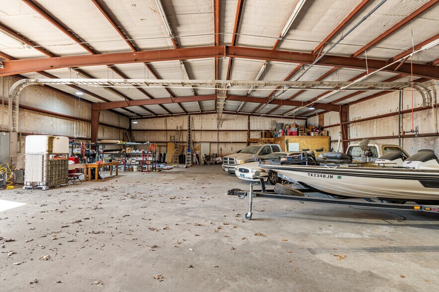 More Photos Of 3825 TX-154 Hwy, Quitman Office Residential For Sale
