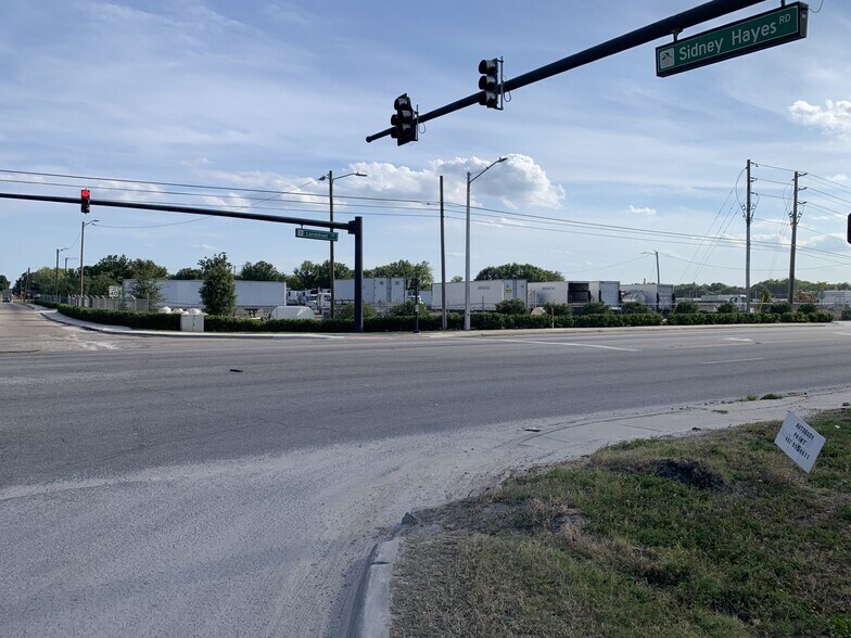 More Photos Of 9010 Sidney Hayes, Orlando Land For Lease