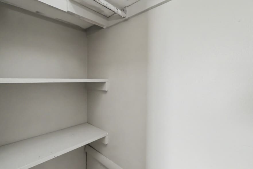 More Photos Of 318 Rae Ct, Willard Apartments For Sale