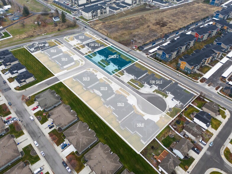 More Photos Of 1321 N Coach Dr, Spokane Valley Apartments For Sale