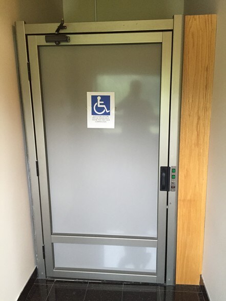 More Photos Of 1001 E Ogden Ave, Naperville Medical For Lease