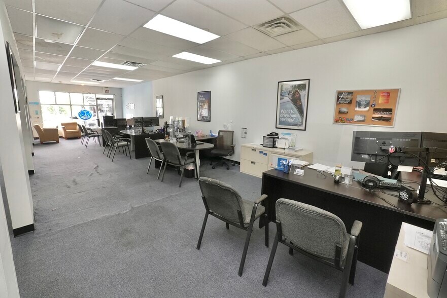 More Photos Of 137-145 Washington Ave, Belleville Unknown For Lease