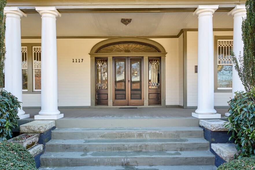 More Photos Of 1117 Hillsborough St, Raleigh Office Residential For Sale
