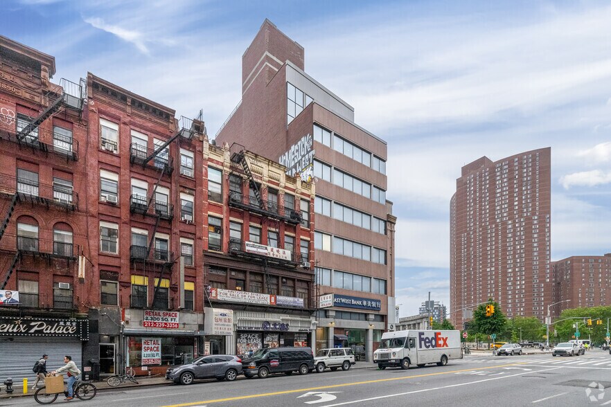 More Photos Of 77 Bowery, New York Loft Creative Space For Sale