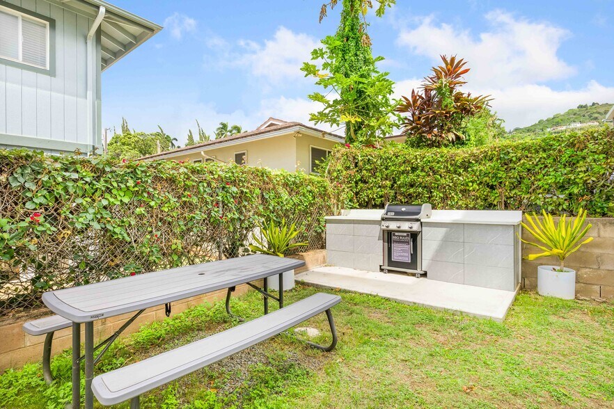 More Photos Of 1818 Anapuni St, Honolulu Apartments For Sale