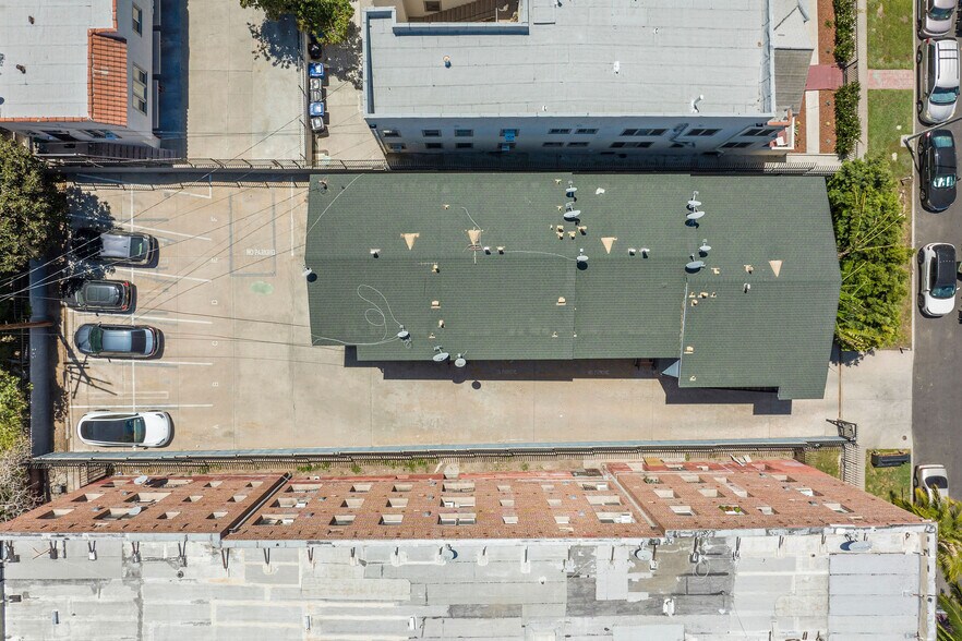 More Photos Of 140 S Westmoreland Ave, Los Angeles Apartments For Sale