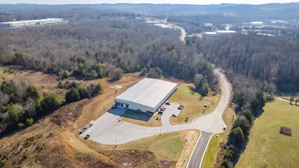 More Photos Of 490 Sam Rayburn Pky, Lenoir City Manufacturing For Lease