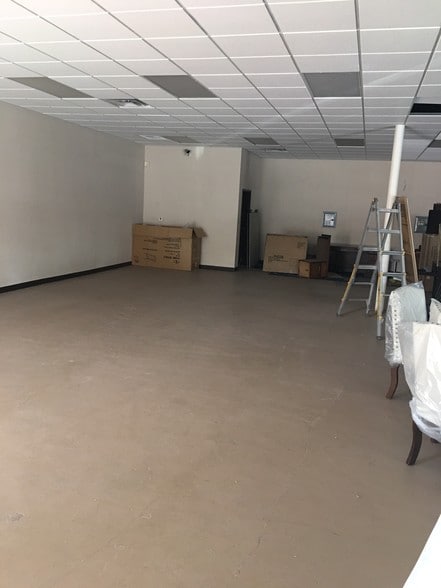 More Photos Of 1820-1830 S Rainbow Blvd, Las Vegas Unknown For Lease