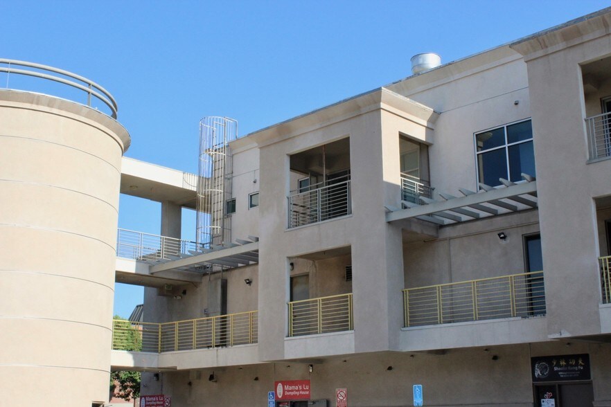 More Photos Of 501 W Garvey Ave, Monterey Park Storefront Retail Office For Lease