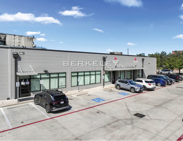 More Photos Of 2200 Yale St, Houston Medical For Sale