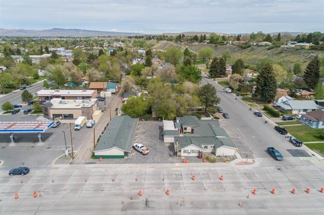 More Photos Of 1701 Alger Ave, Cody Hotel For Sale