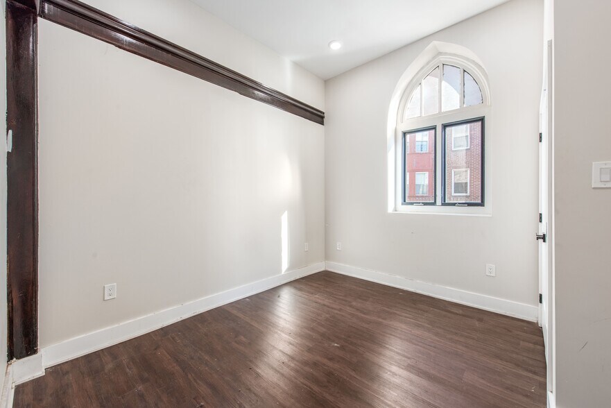 More Photos Of 5250 Wayne Ave, Philadelphia Apartments For Sale
