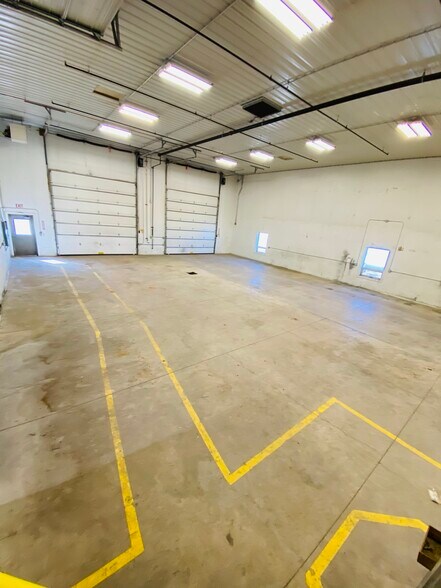 More Photos Of 1400 E Lincoln St, Gillette Warehouse For Lease