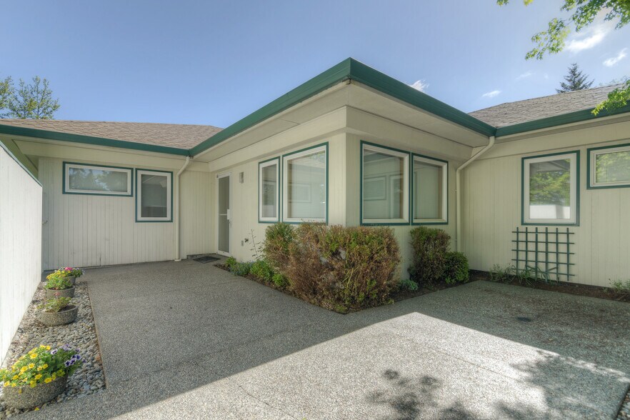 More Photos Of 2120 Caton Way SW, Olympia Medical For Sale