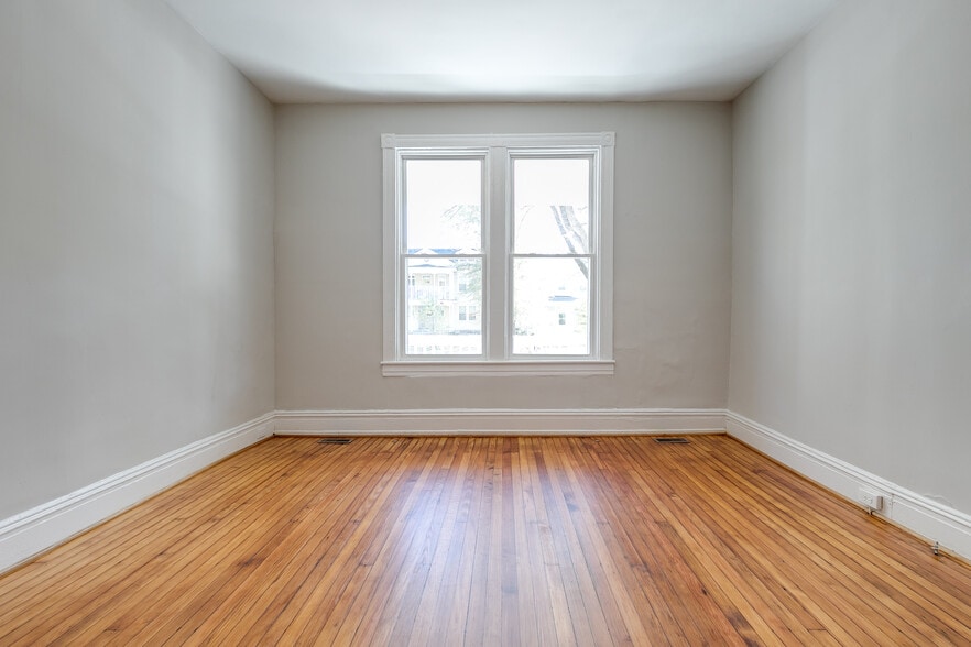 More Photos Of 3418 Carolina Ave, Richmond Multifamily For Sale