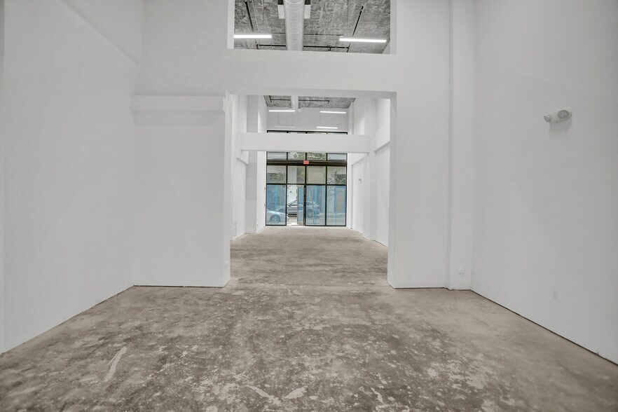 More Photos Of 136 NW 26th St, Miami Apartments For Sale