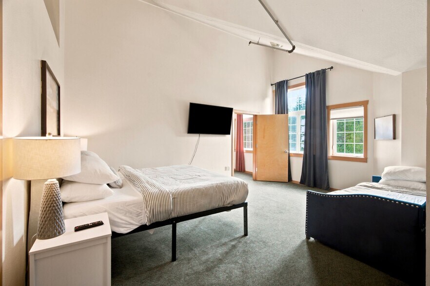 More Photos Of 93732 US-26, Government Camp Lodge Meeting Hall For Sale