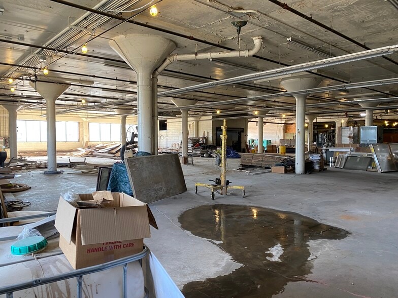 More Photos Of 1401 New York Ave NE, Washington Unknown For Lease