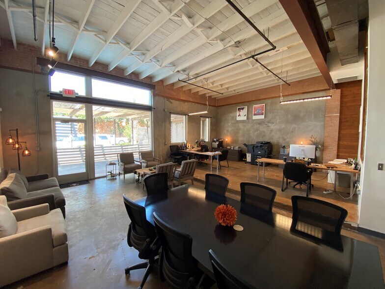 More Photos Of 4000 East Side Ave, Dallas Loft Creative Space For Lease