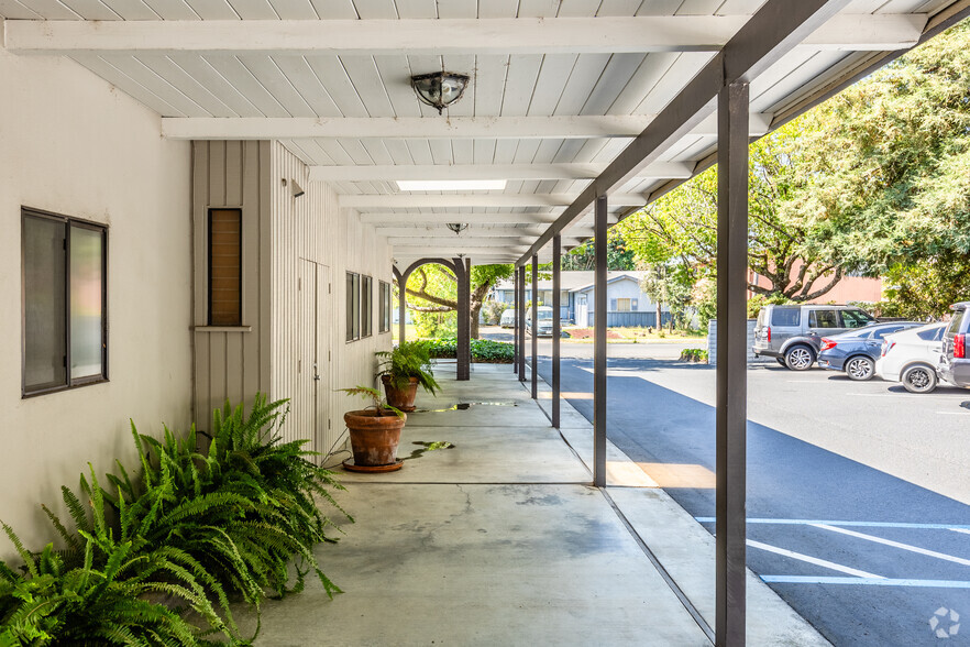 More Photos Of 3260 Beard Rd, Napa Medical For Lease