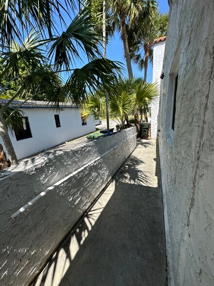 More Photos Of 1317 SE 4th Ave, Fort Lauderdale Office Residential For Sale