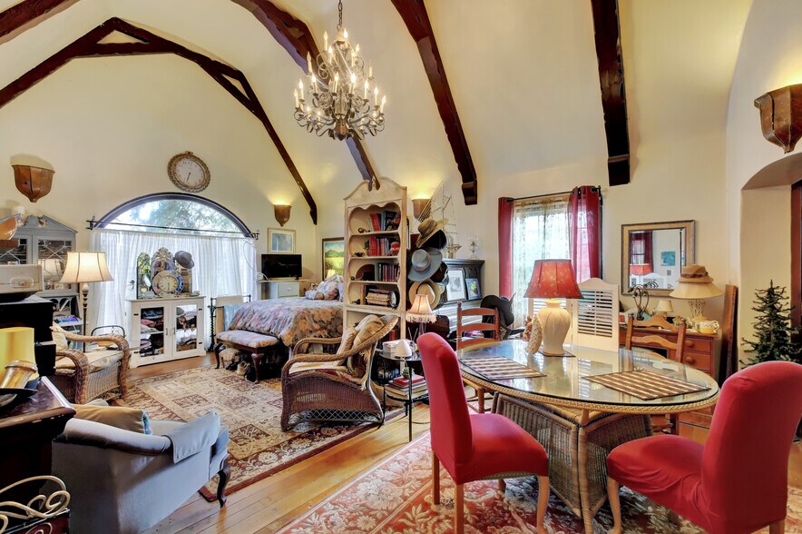 More Photos Of 153 Kenmass Ave, Auburn Apartments For Sale