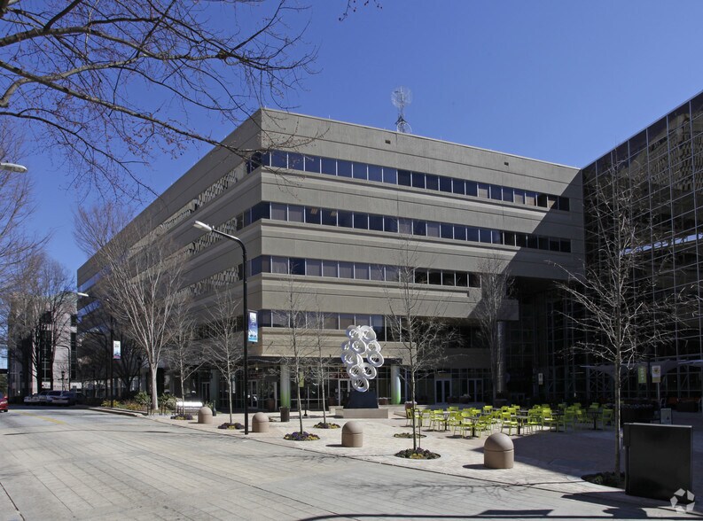 More Photos Of 220 N Main St, Greenville Office For Lease