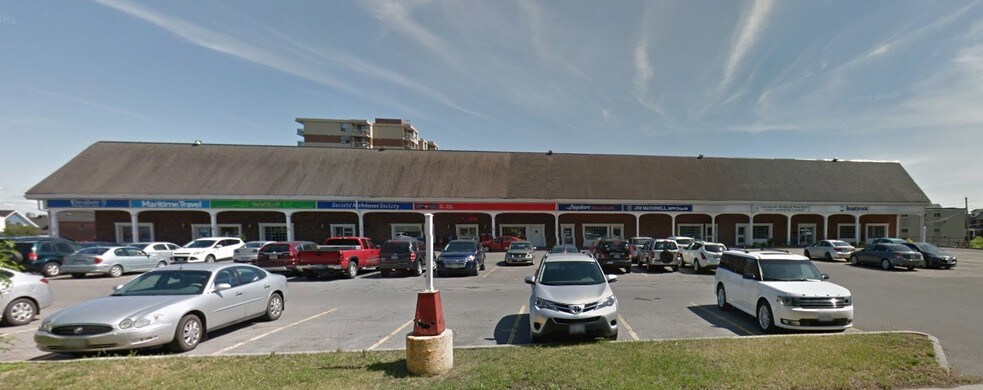 More Photos Of 100-126 Second St W, Cornwall Freestanding For Lease