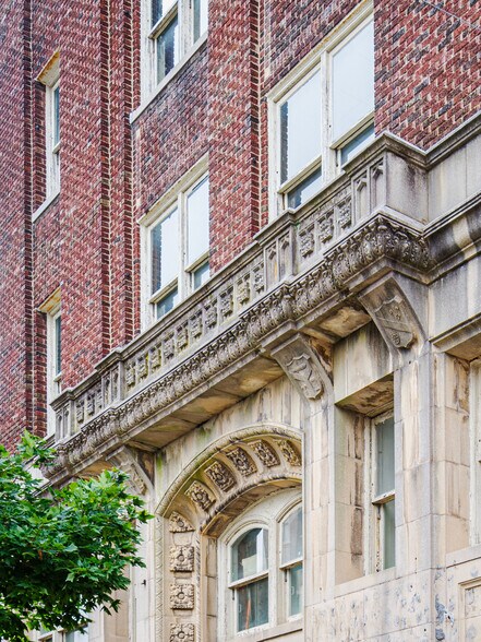 More Photos Of 193-197 W Main Ave, Gastonia Office Residential For Sale