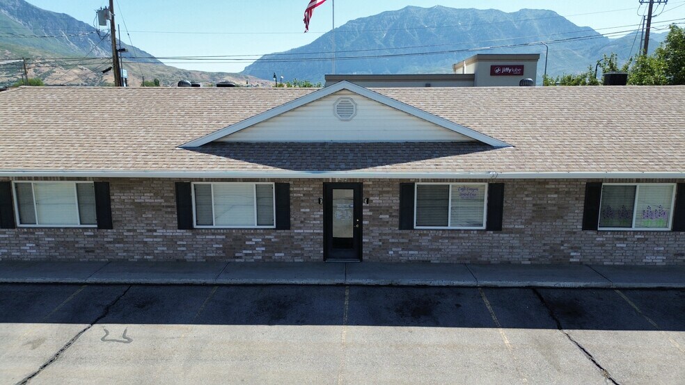 More Photos Of 845 N State St, Orem Office For Lease
