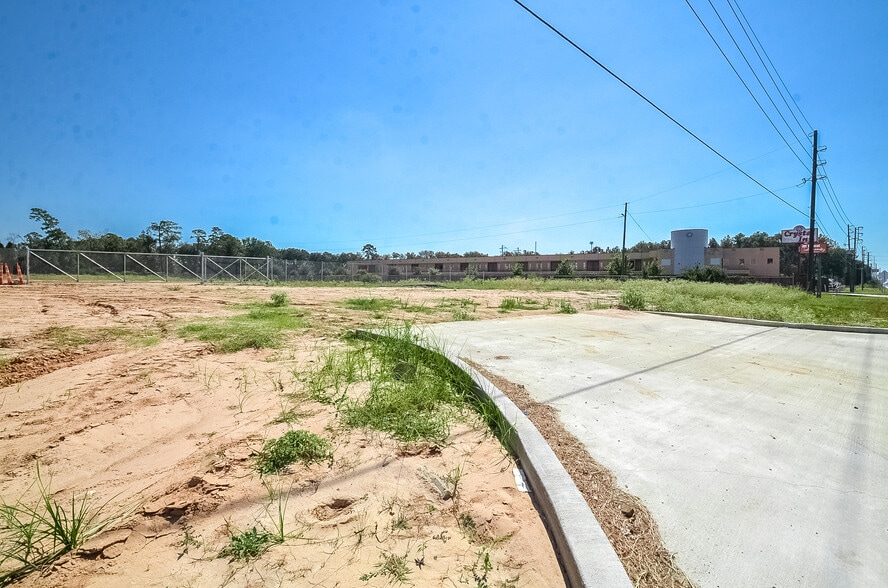 More Photos Of 24255 Highway 59, Porter Land For Sale