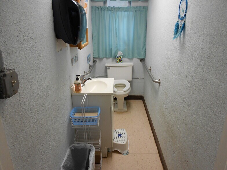 More Photos Of 2624 54th St S, Gulfport Specialty For Sale