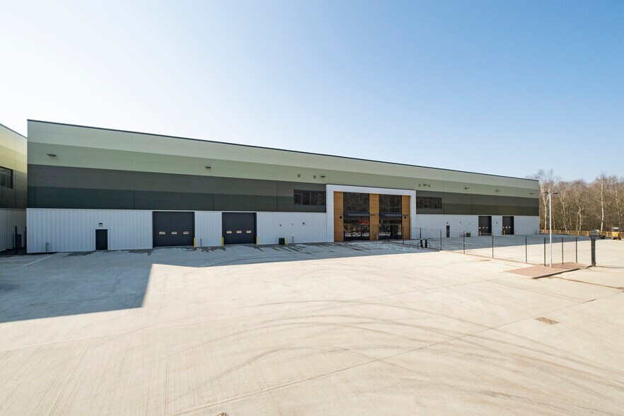Cole Green Ln, Welwyn Garden City AL7 3PP Industrial For Lease