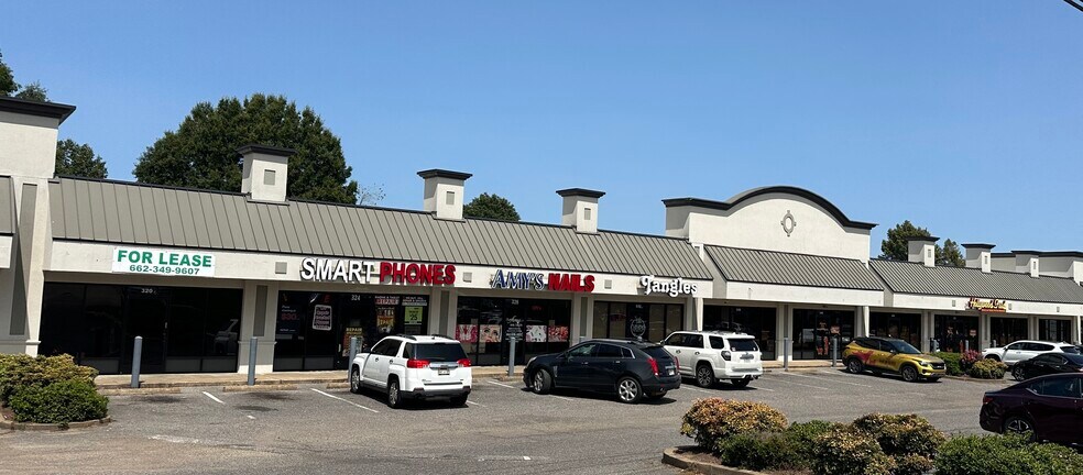 More Photos Of 316-360 Goodman Rd, Southaven Unknown For Lease