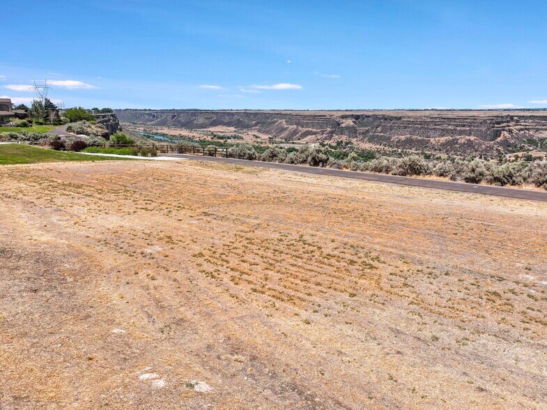 More Photos Of 201 River Vista Pl, Twin Falls Land For Sale