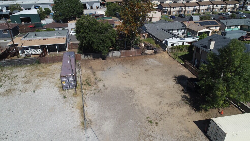 More Photos Of 1233 Oro St, El Cajon Contractor Storage Yard For Lease