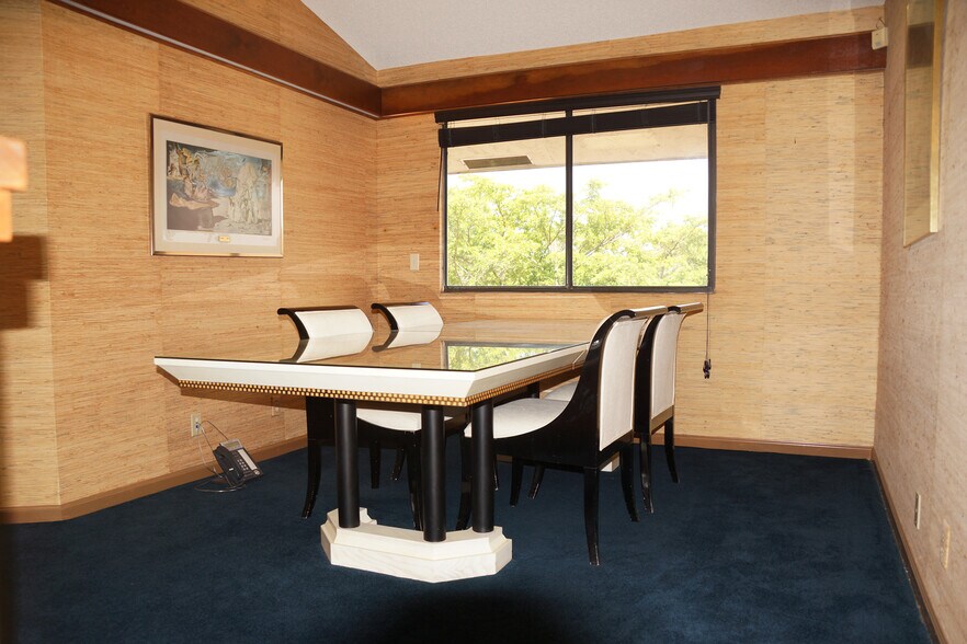 More Photos Of 400 Executive Center Dr, West Palm Beach Medical For Sale