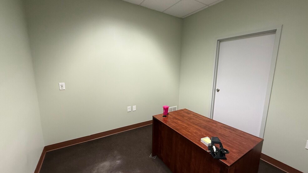 More Photos Of 4379 Easton Ave, Bethlehem Medical For Lease