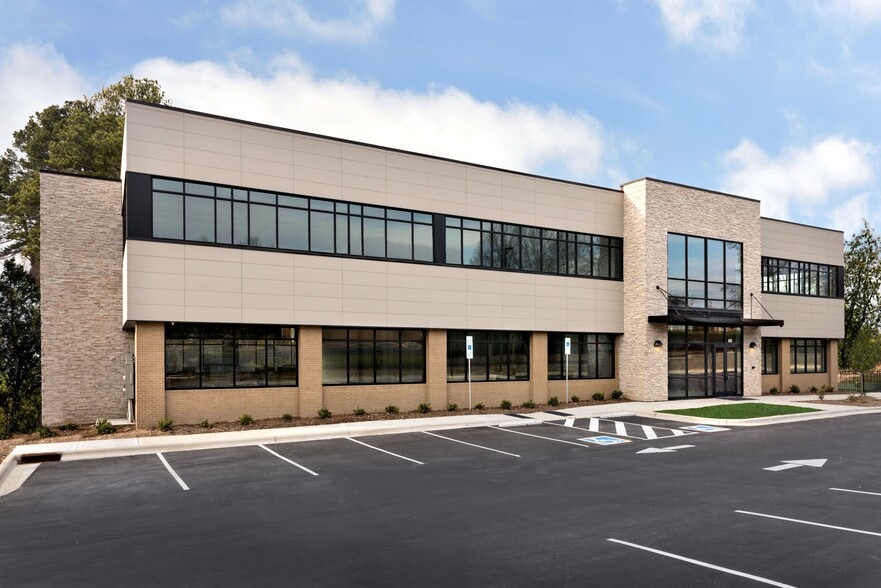 Primary Photo Of 400 Attain St, Fuquay Varina Medical For Lease