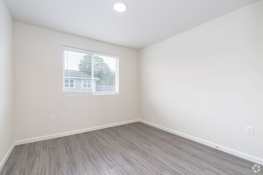 More Photos Of 4853 Verda Ln NE, Keizer Apartments For Sale