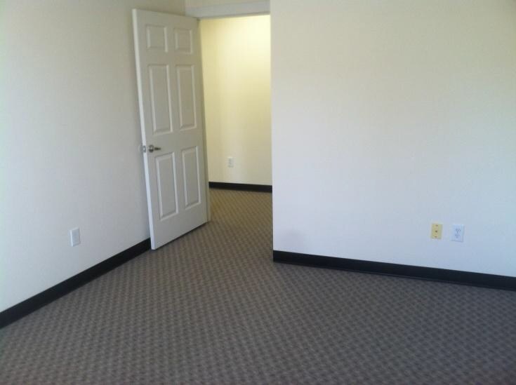 More Photos Of 30 Bridge St, New Milford Storefront Retail Office For Lease