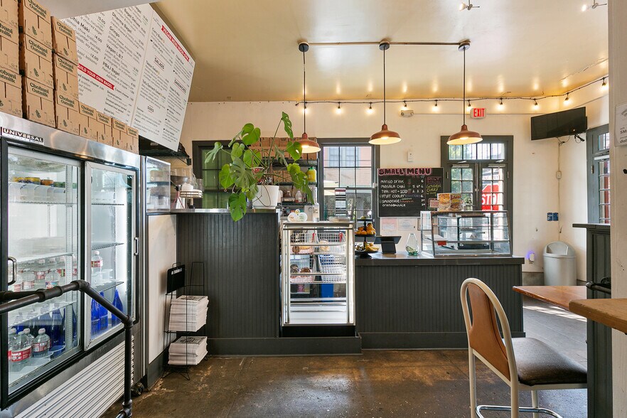 More Photos Of 2702 Chartres St, New Orleans Storefront Retail Residential For Sale