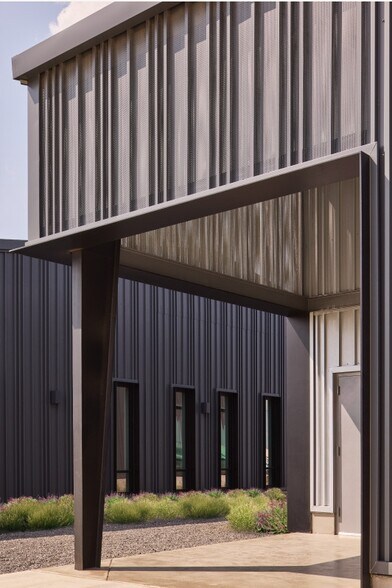 More Photos Of 2200-2300 SE Loop 820 Hwy, Fort Worth Unknown For Lease