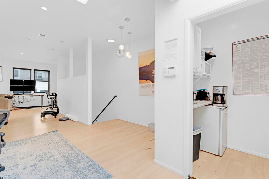 More Photos Of 3115-3119 Fillmore St, San Francisco Storefront Retail Office For Lease