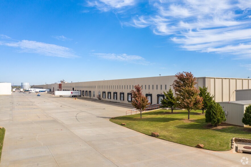 Primary Photo Of 7501 SW 29th St, Oklahoma City Distribution For Lease