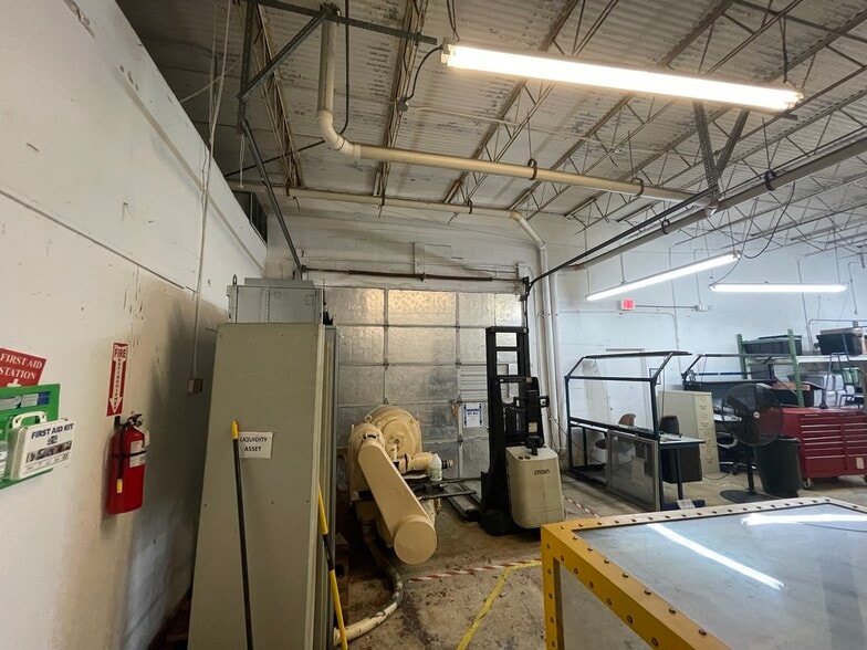 More Photos Of 1800-1812 SW 7th Ave, Pompano Beach Warehouse For Sale