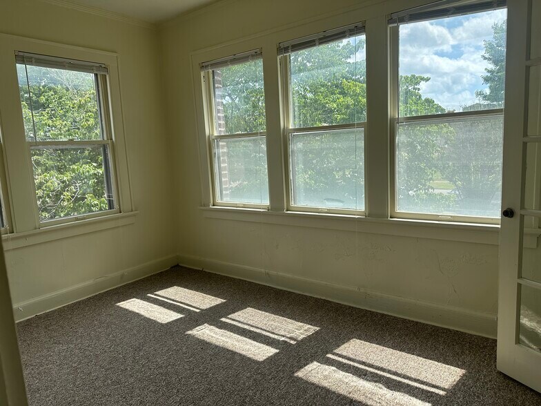 More Photos Of 320 S Morton Ave, Okmulgee Apartments For Sale
