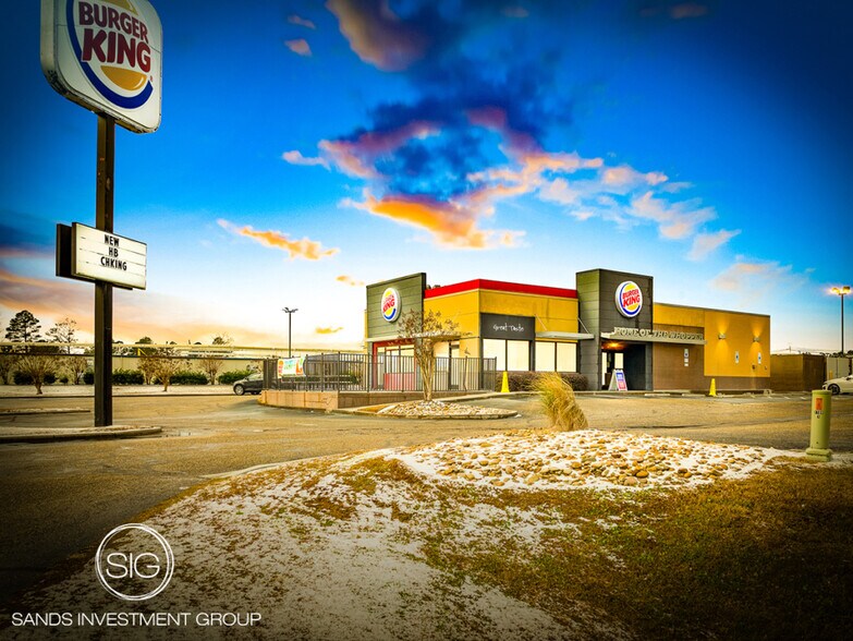 Primary Photo Of 801 N US Hwy 701, Tabor City Fast Food For Sale
