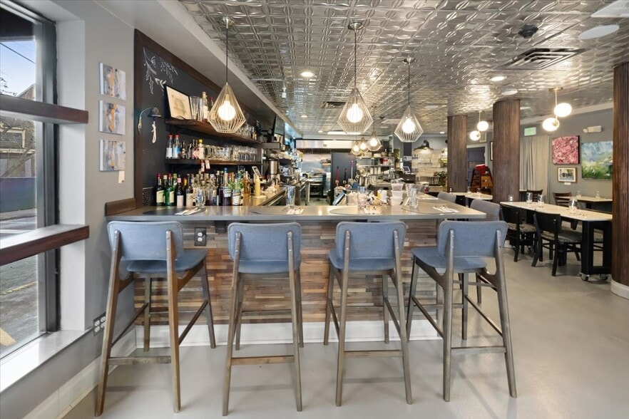 More Photos Of 201 16th St, Union City Storefront Retail Residential For Sale